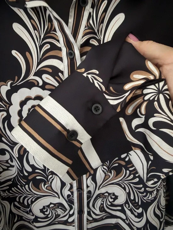 Ellen Tracy Blouse with Cream & Brown Baroque Print XL - Picture 3 of 5